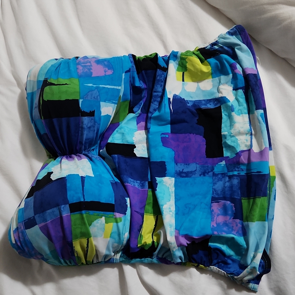 Bathing suit top